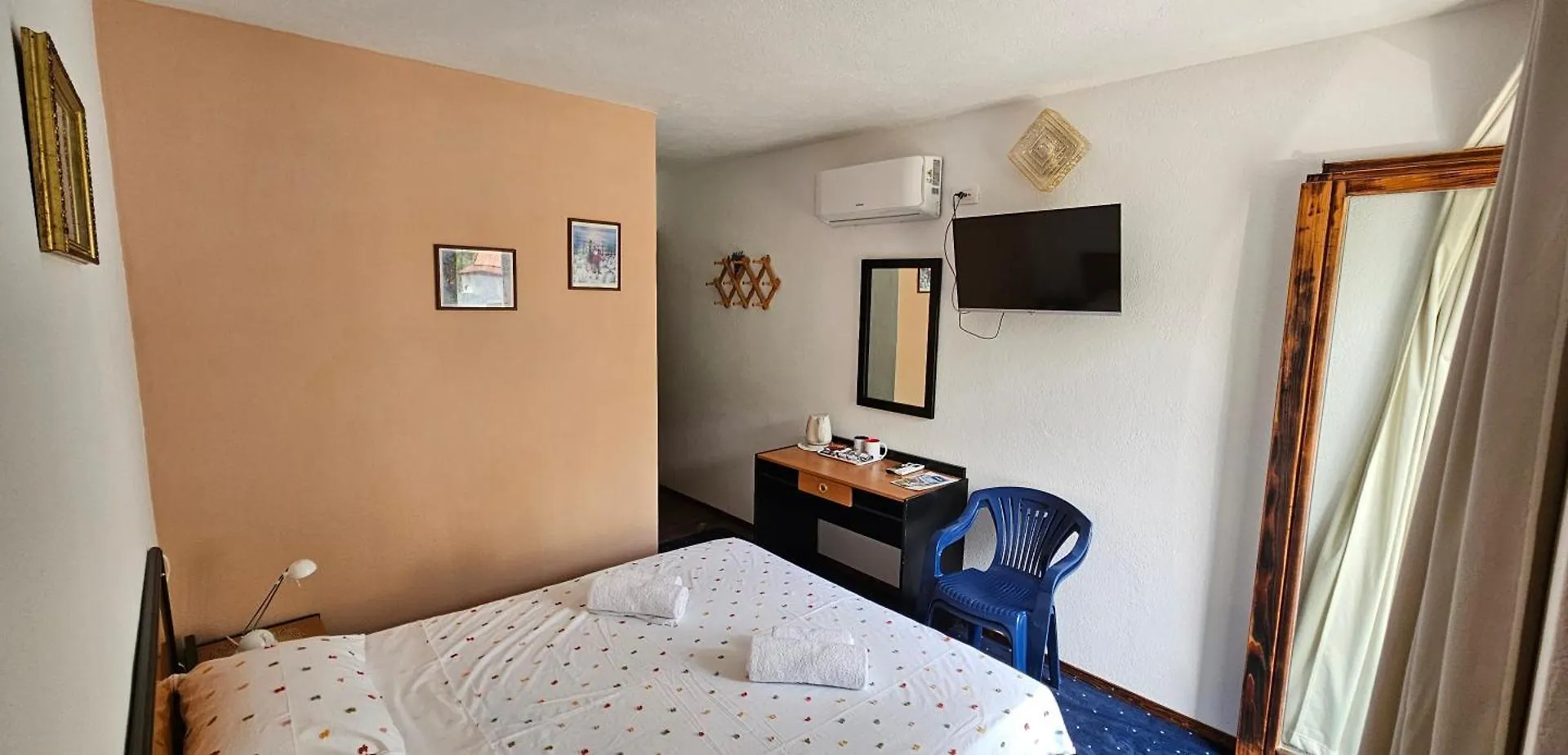 Gasthuis Pansion 8 Ferala Hotel Novigrad