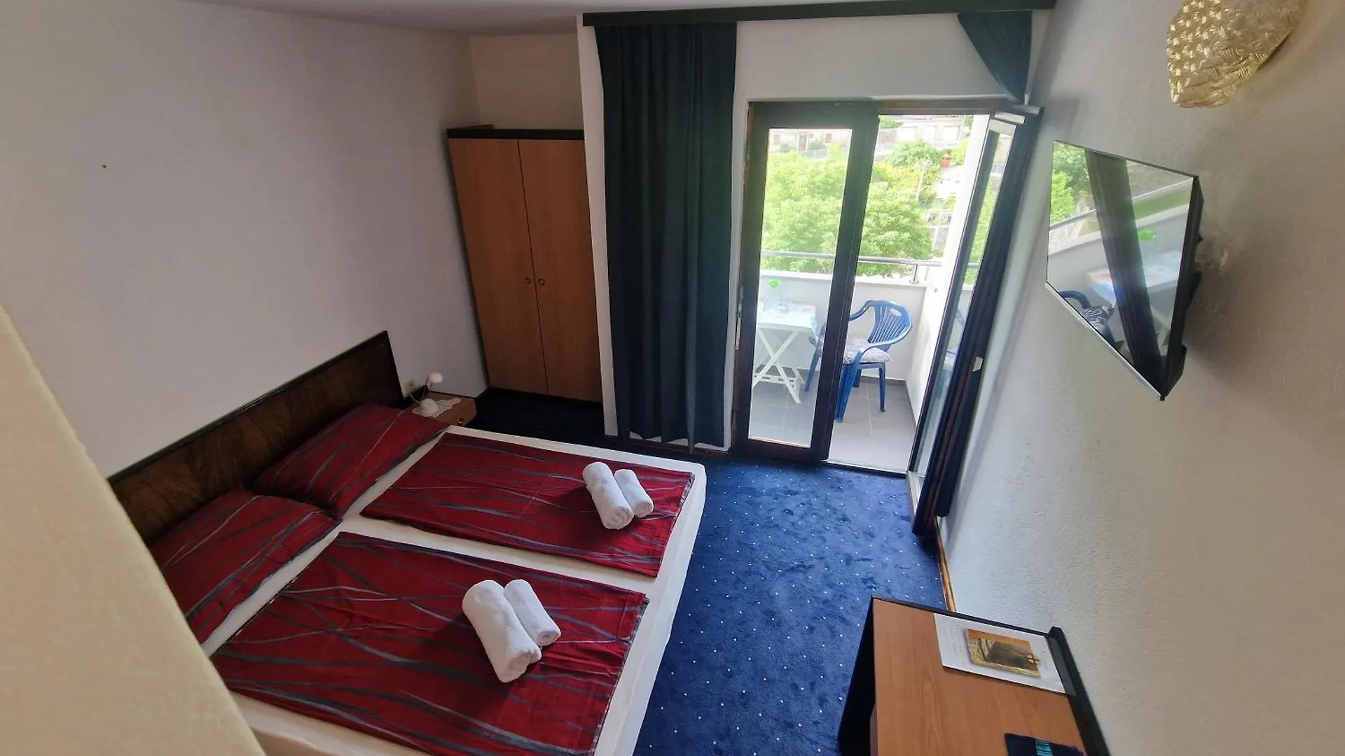 Pansion 8 Ferala Hotel Novigrad  Kroatië
