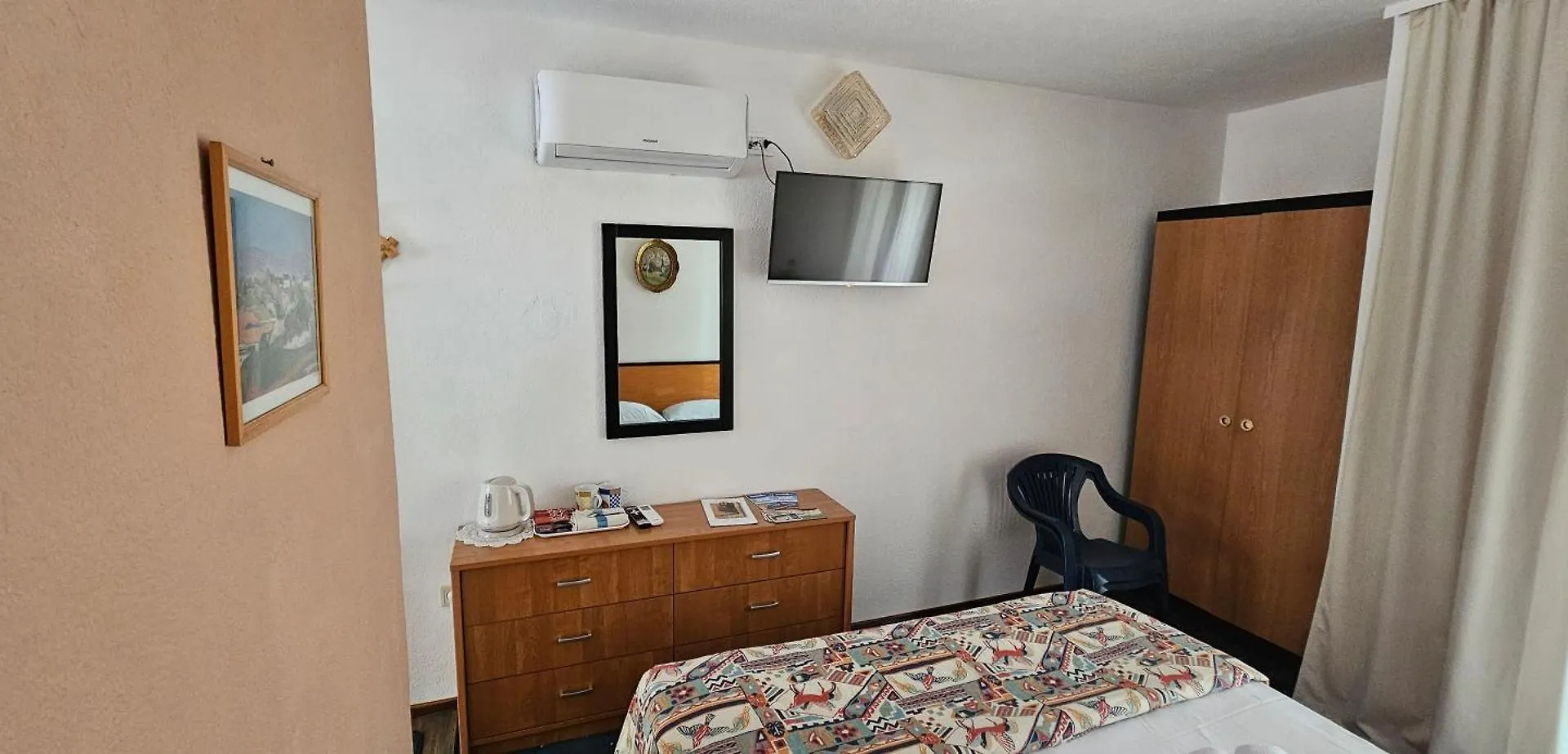 Pansion 8 Ferala Hotel Novigrad